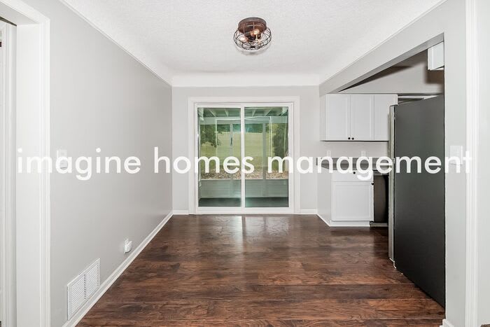 420 East 1St Street – photo 4