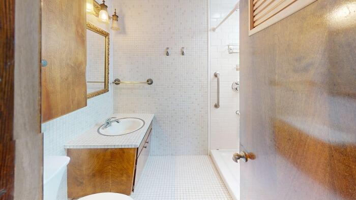 704 North 6th Street – photo 3
