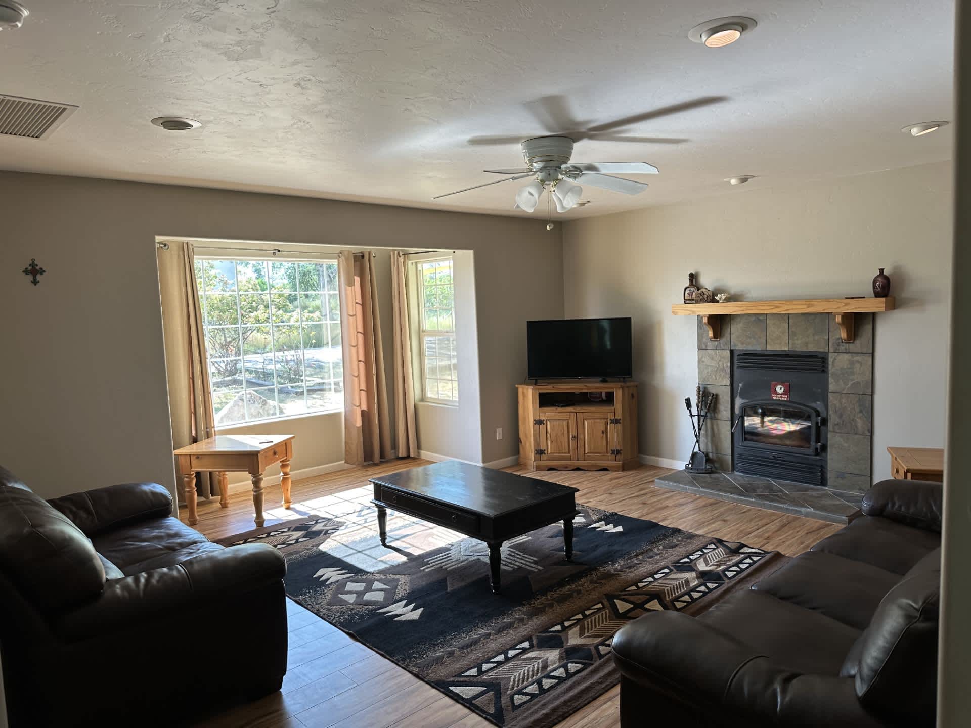 A. 3958 Snow Creek Road – photo 2