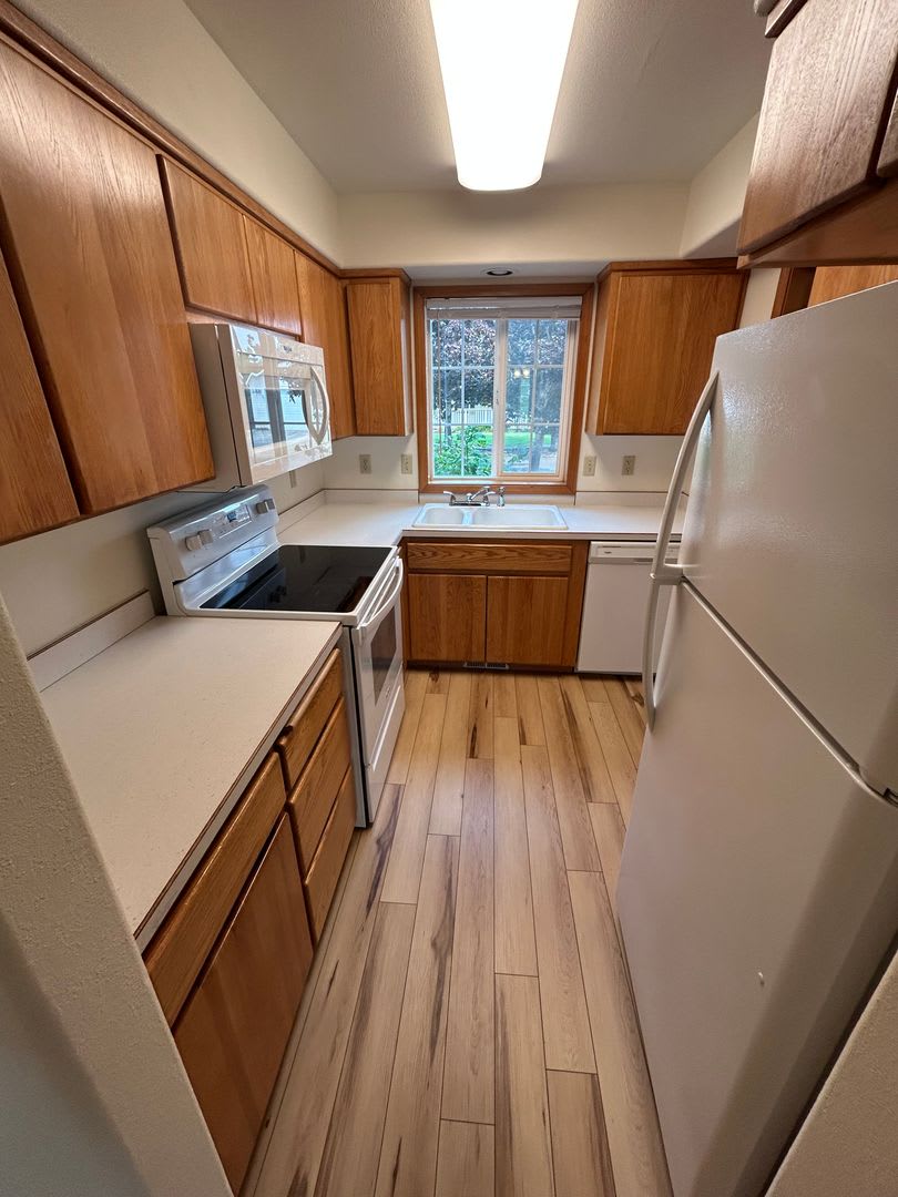 Nice 3 Bedroom, 2 Bath Townhome in McMinnville – photo 4