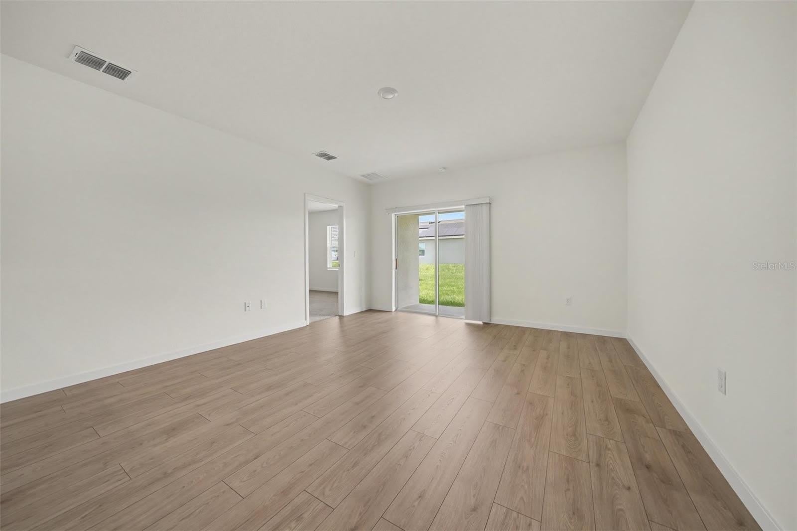 3408 SPINEYWOOD Drive – photo 3