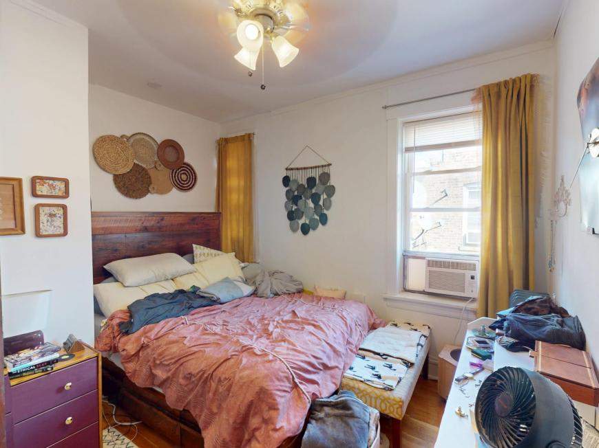 2144 West Berteau – photo 4