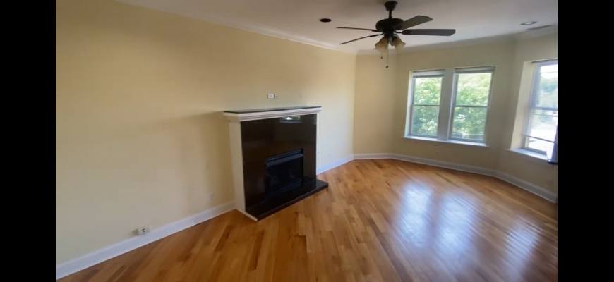6935 N Oakley – photo 2