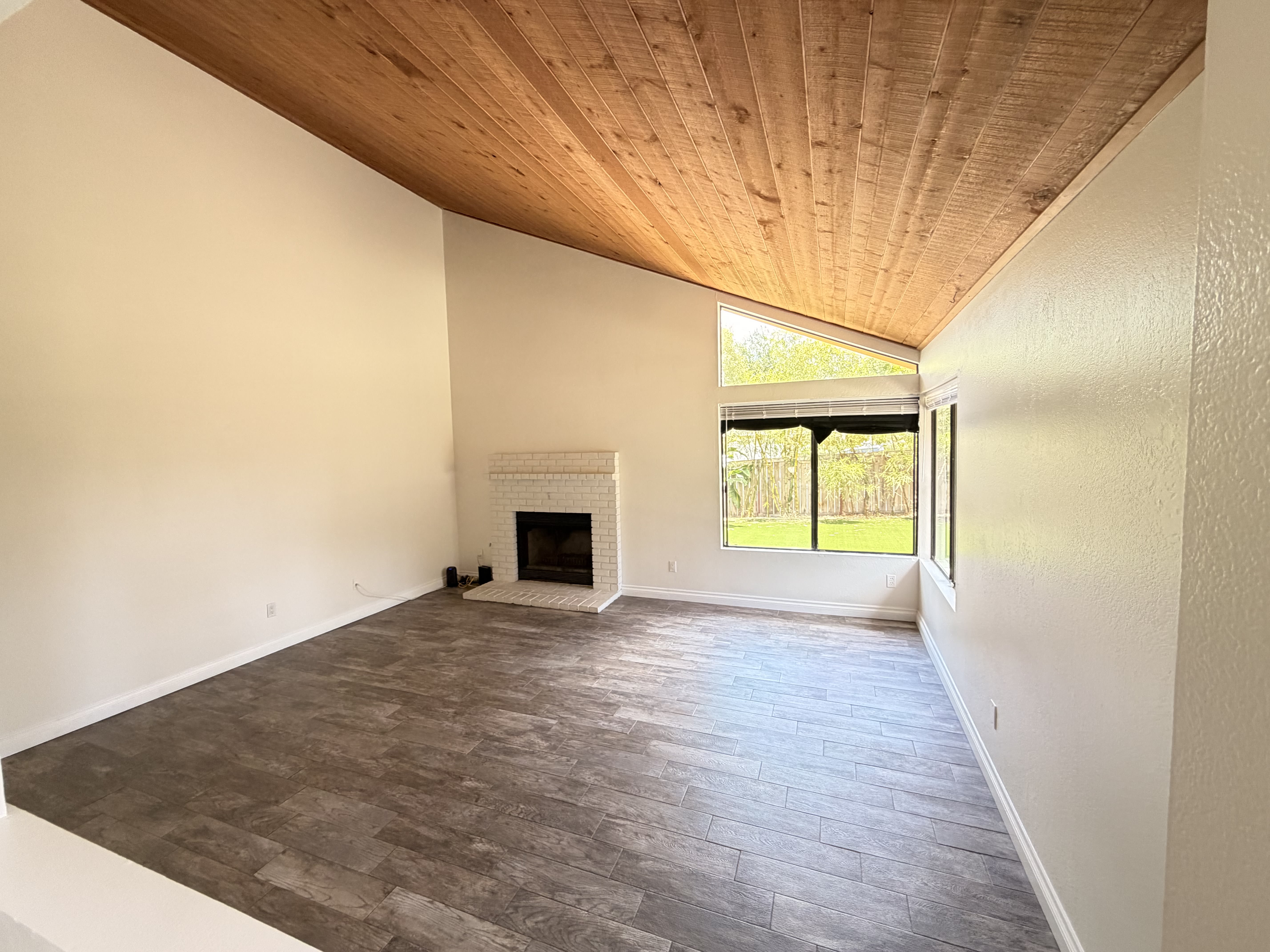 2705 Anta Court – photo 3