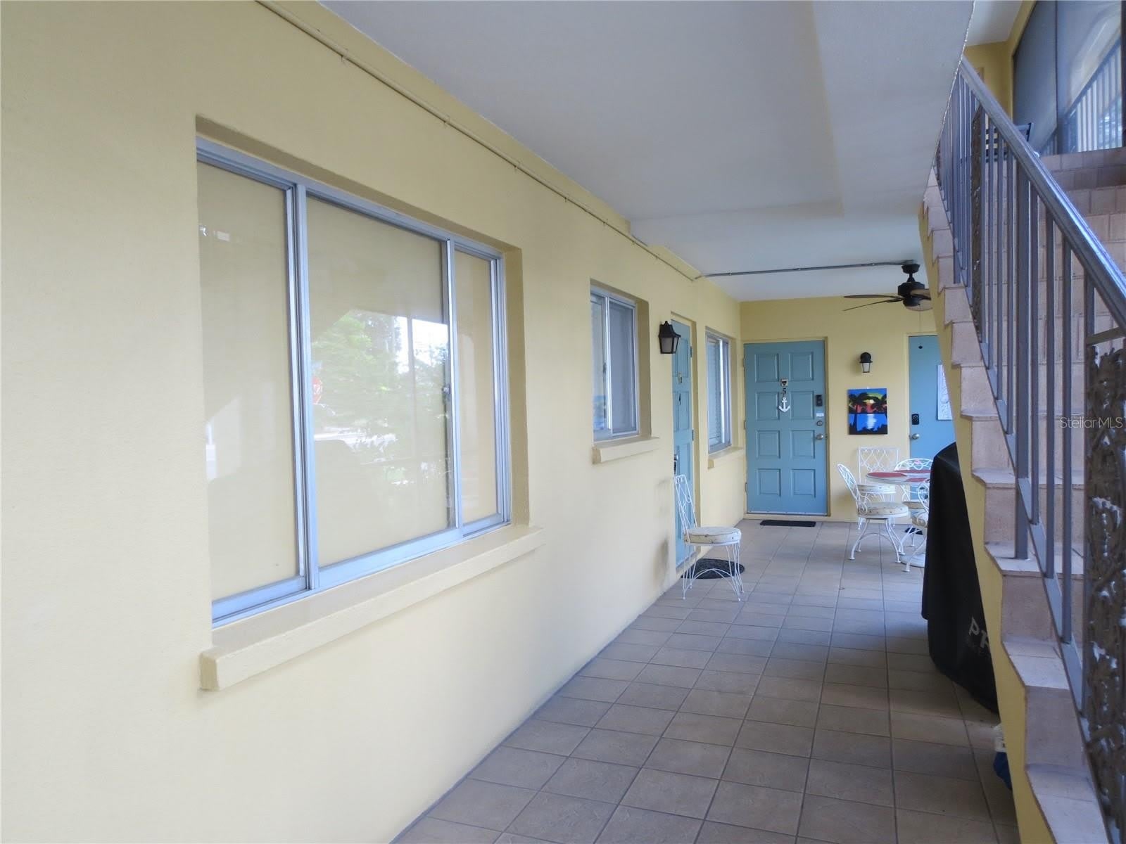 615 S PALM Avenue – photo 2