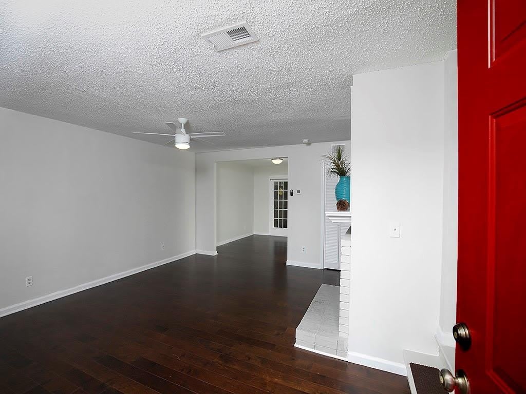 1018 Old Holcomb Bridge Road – photo 3
