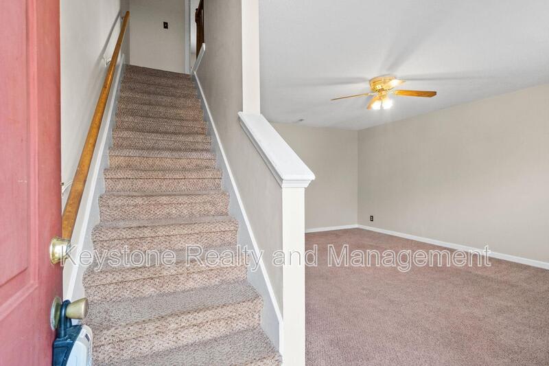 1630 Baltimore Drive – photo 2