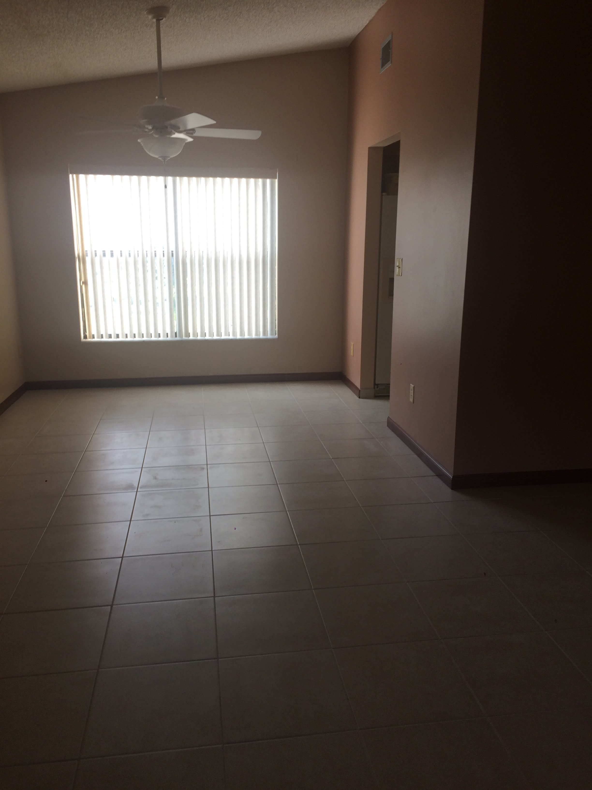 11526 Sw 54th St – photo 3
