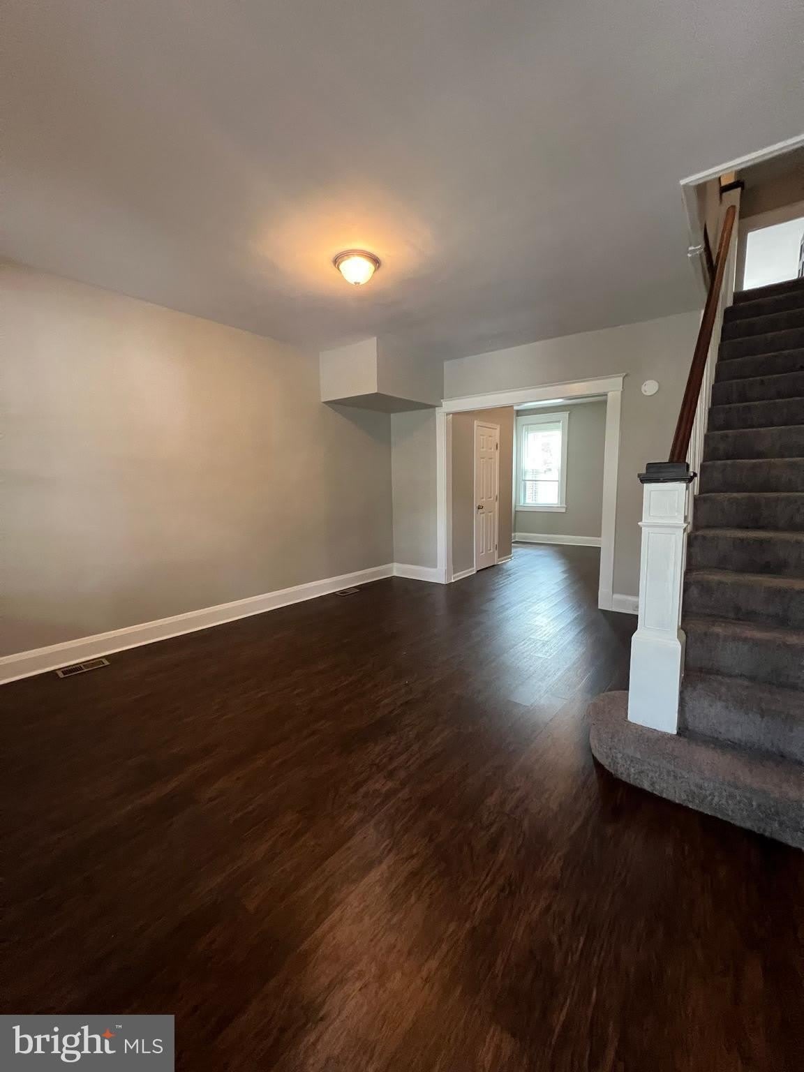 1329 HOMESTEAD Street – photo 2