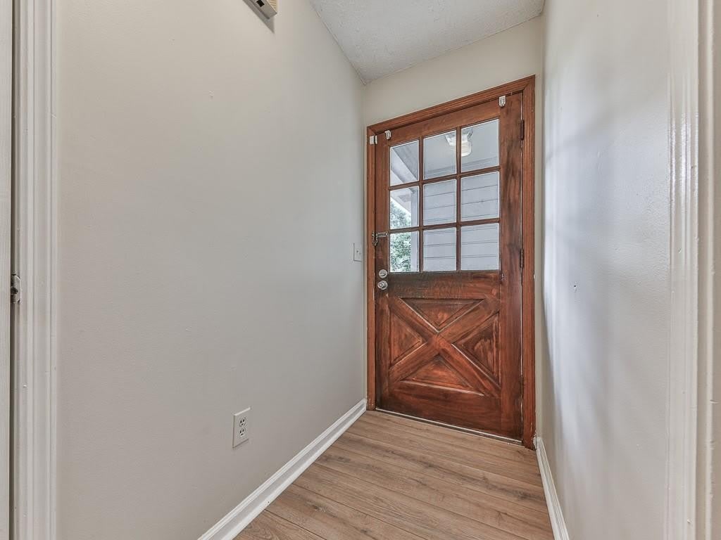 427 Way Bridge Court NE – photo 3