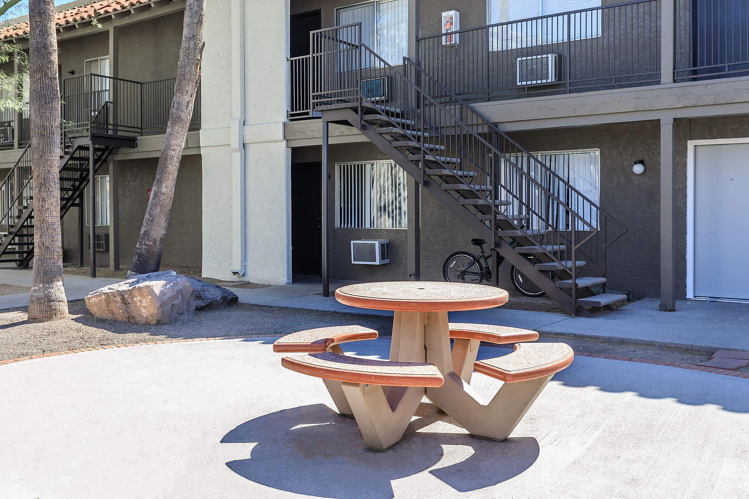 Westside Commons – photo 4