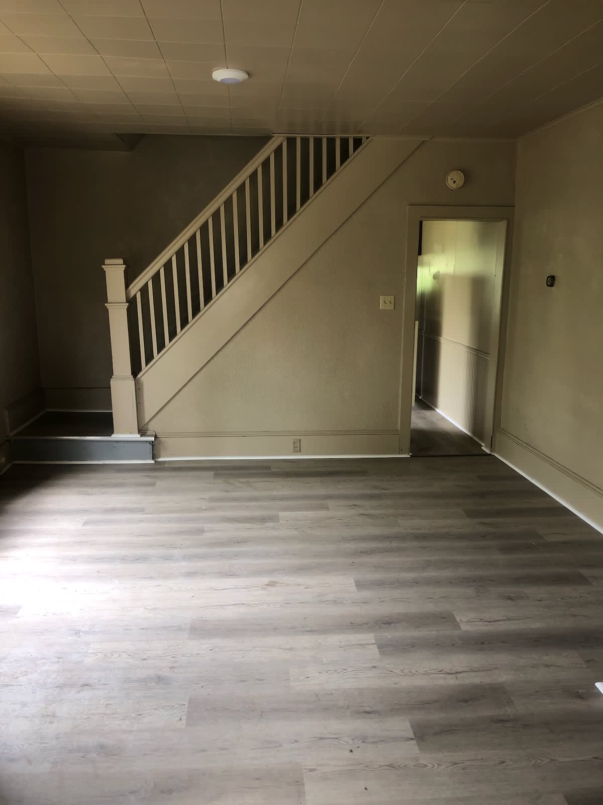 131 S Market St – photo 2
