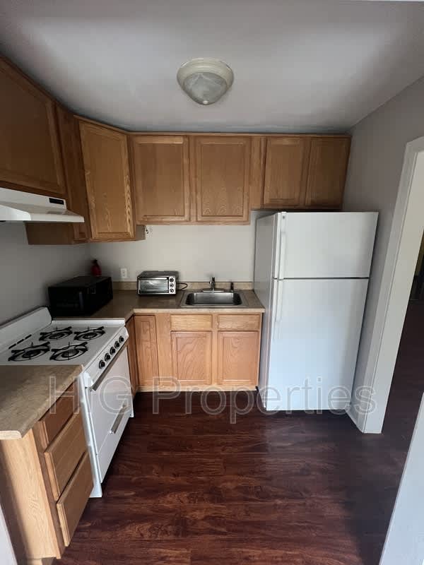 1530 NORTH DOWNING – photo 4