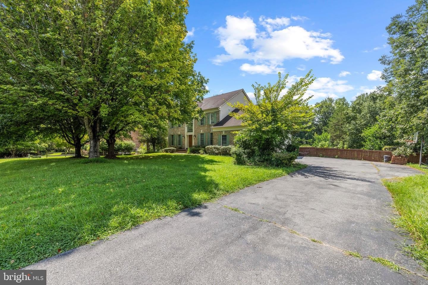 14204 Cervantes Ave – photo 3