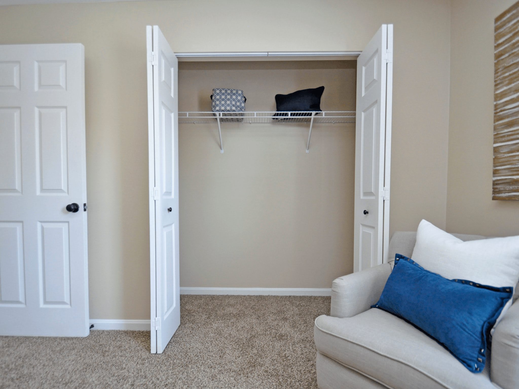 The Flats at Hurstbourne – photo 4