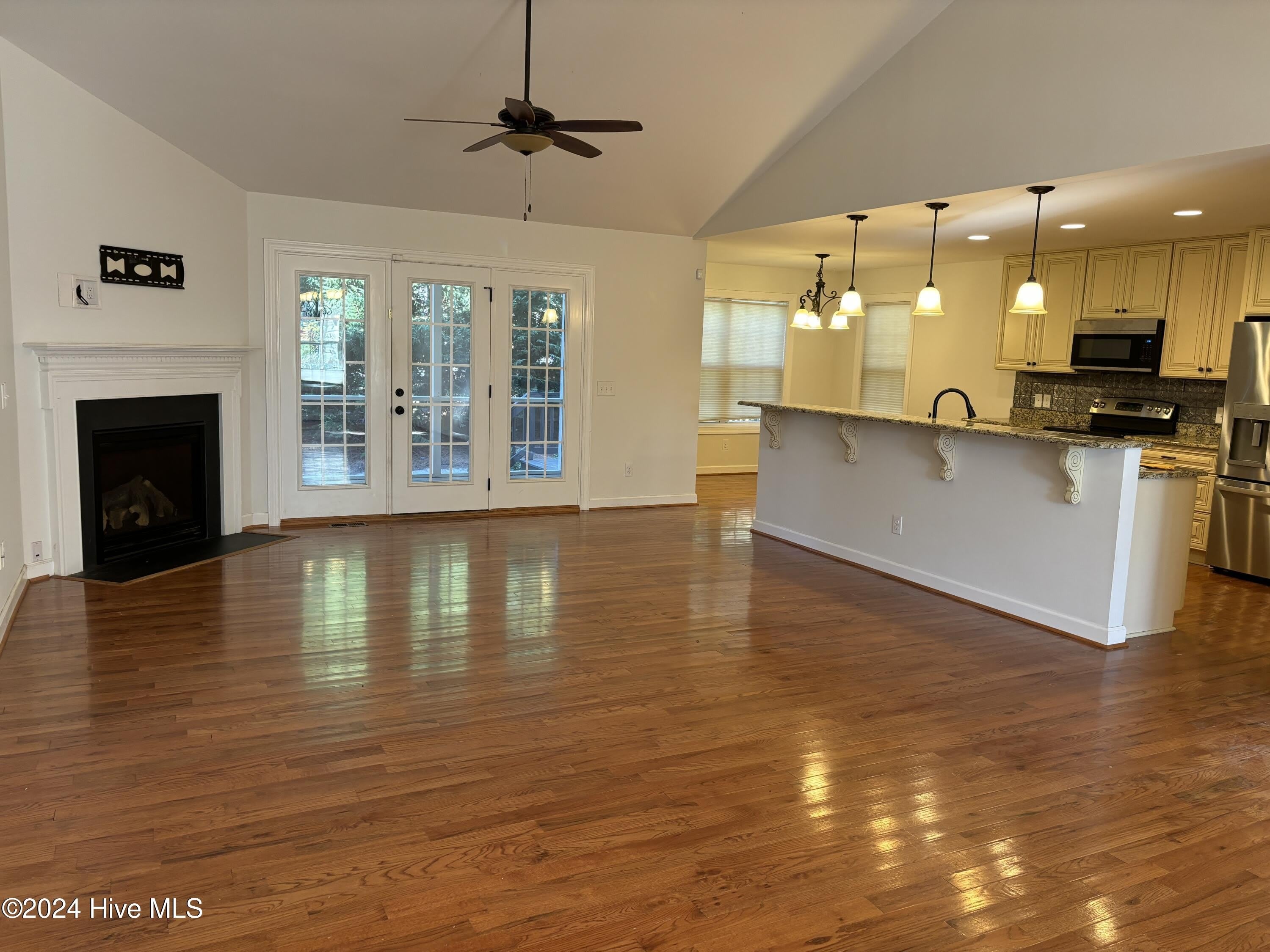 7 Moore Drive – photo 3