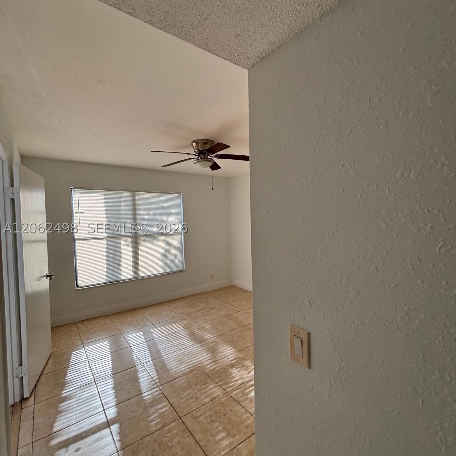 1502 Lake Crystal Dr – photo 3
