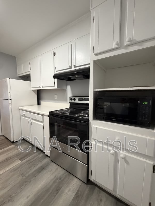 270 Kimberly Way – photo 5