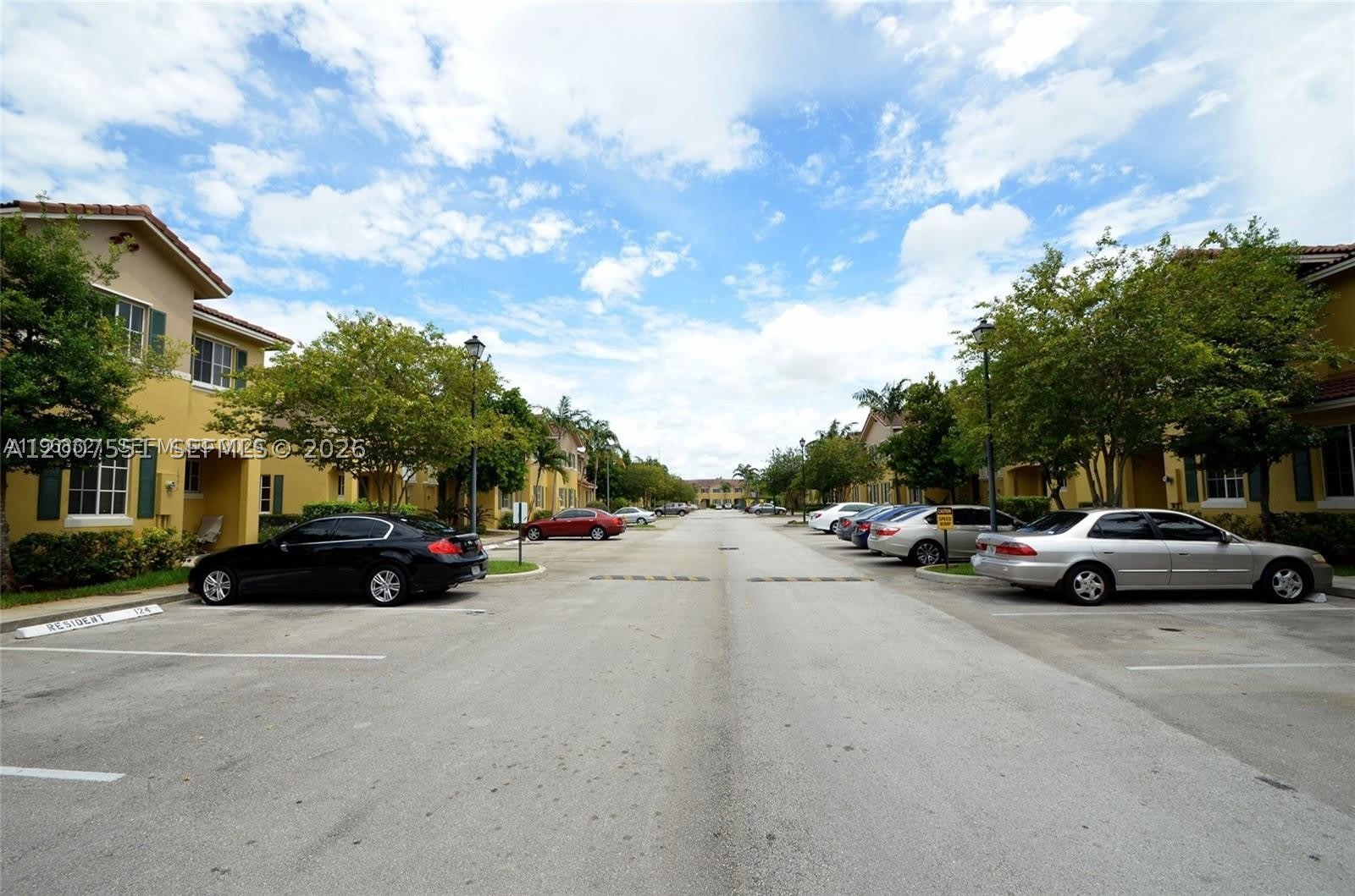 1937 SW 60th Ter – photo 1