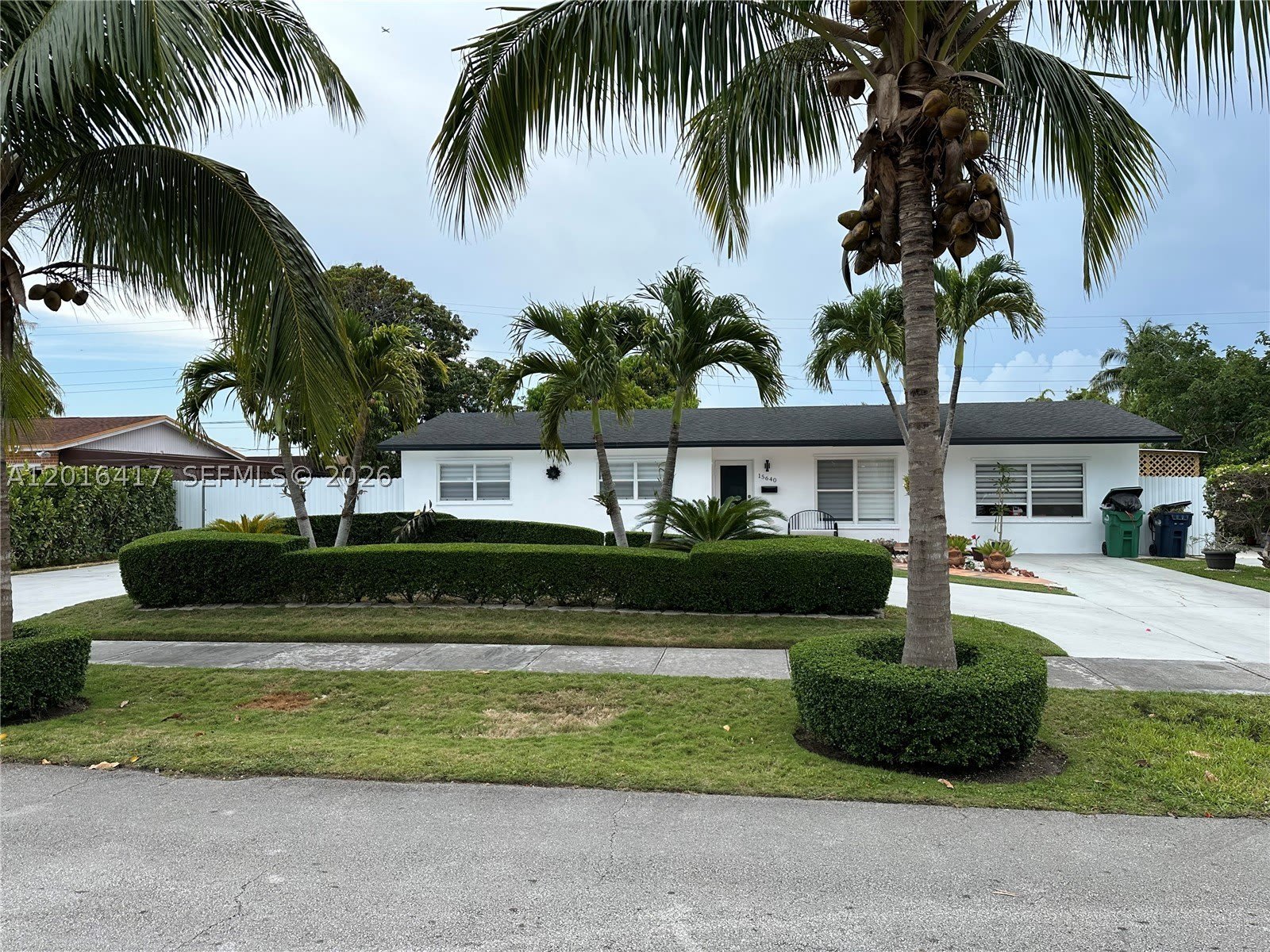 15640 SW 102nd Pl – photo 2