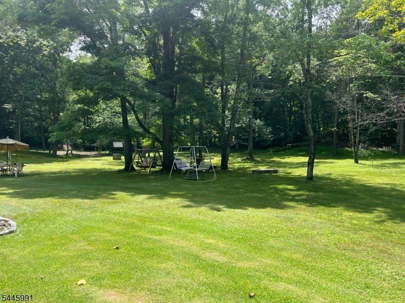 860 Burnt Meadow Rd – photo 5