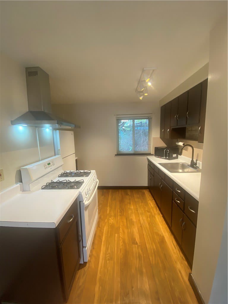 91 N Starr Ave – photo 2