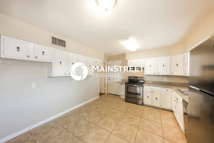 3315 West Elm Street – photo 5