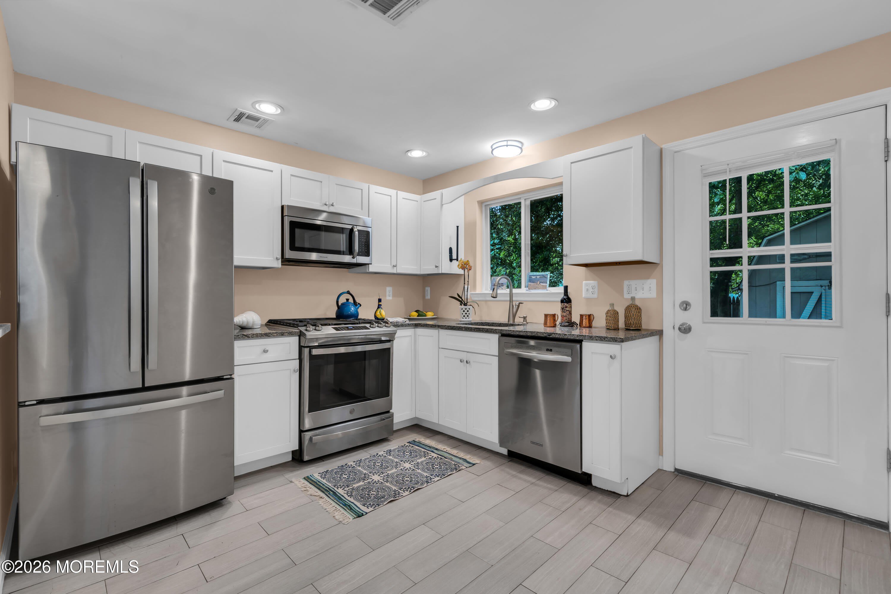 65 Lighthouse Drive – photo 4