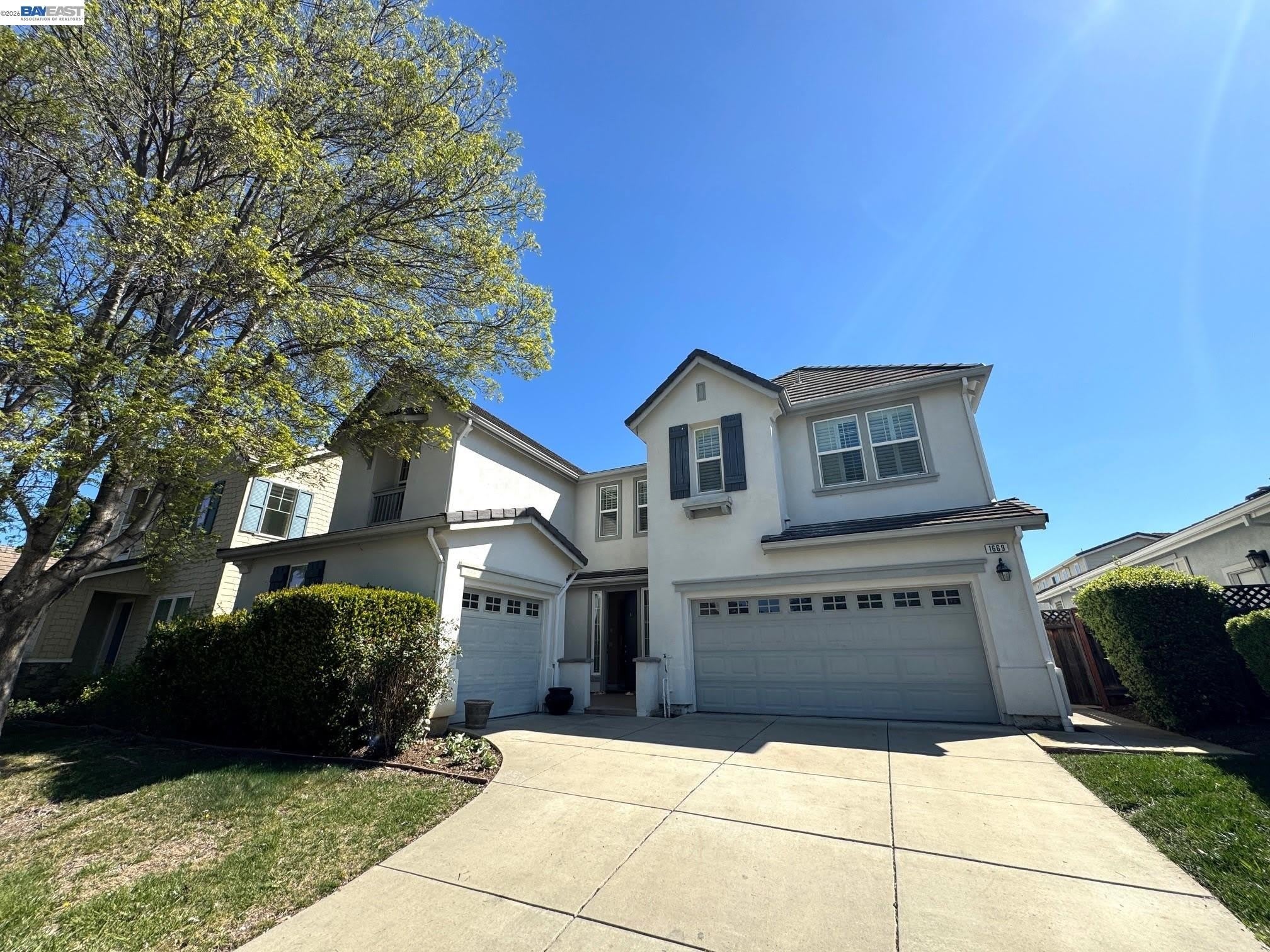 1669 Marina Way – photo 2