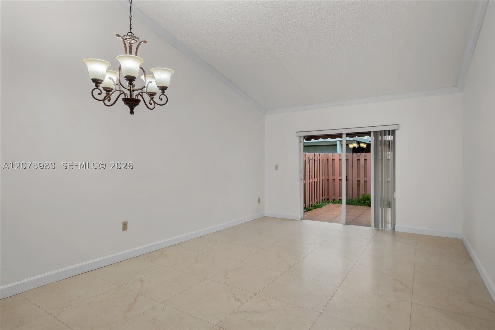 330 NW 114th Ave – photo 3