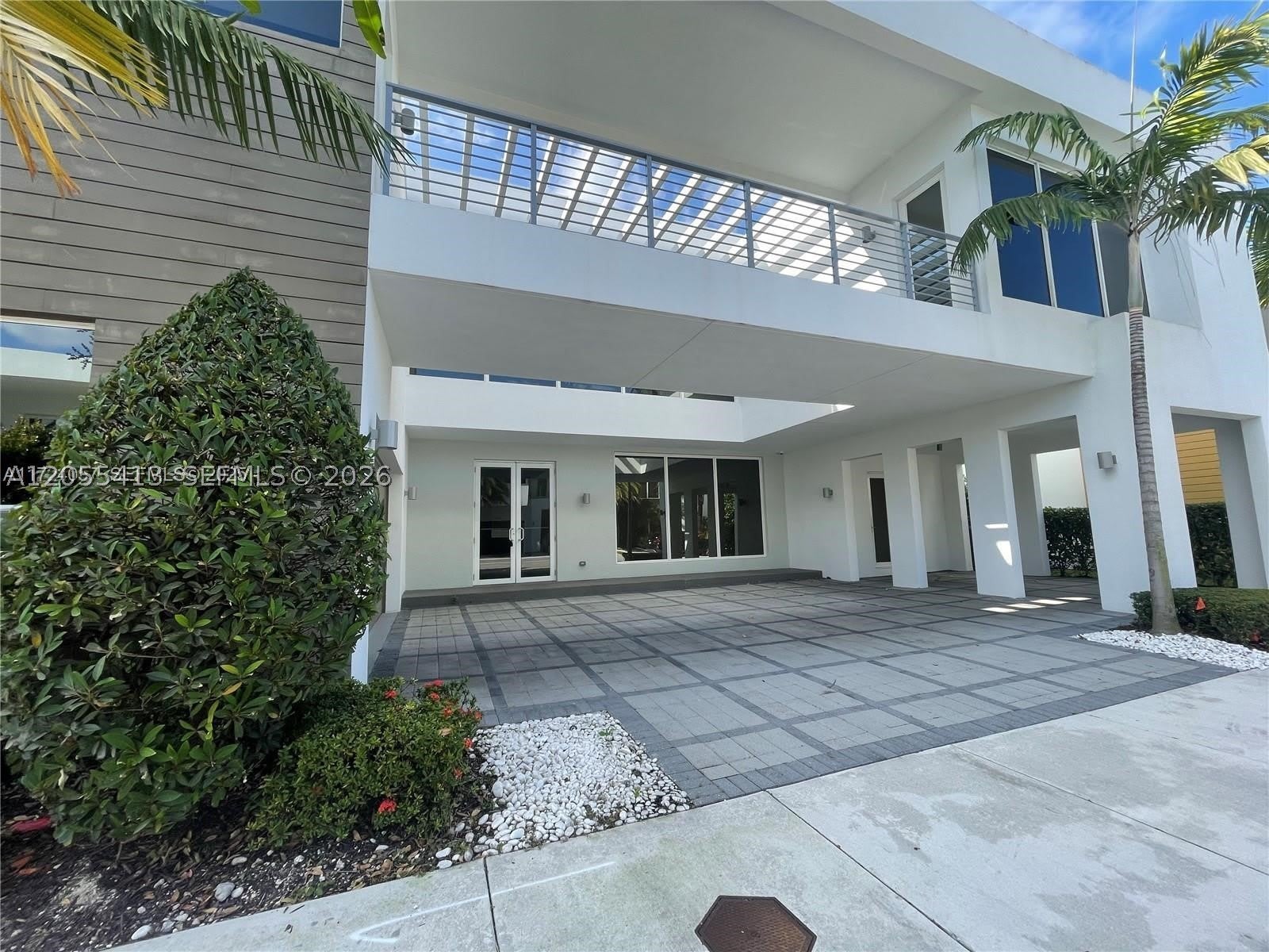 10250 NW 74th Ter – photo 4