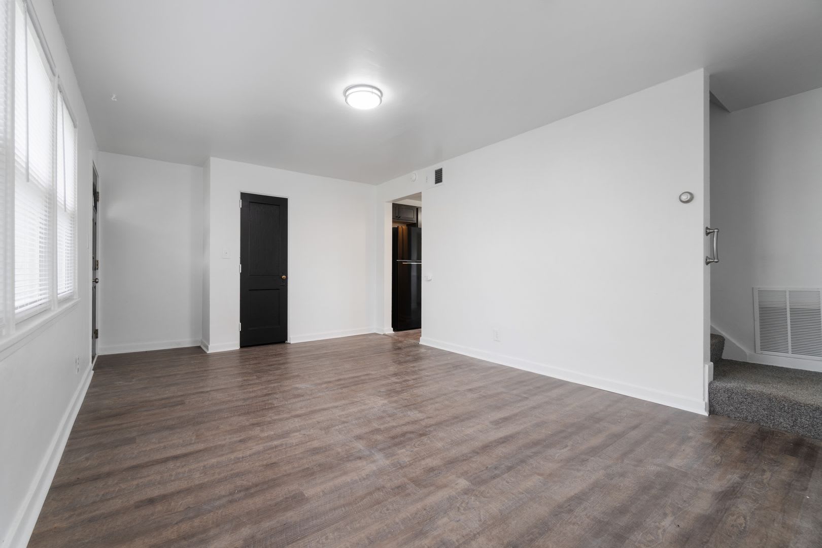 Cozy 3-Bedroom, 1-Bathroom Townhouse in Midland Heights, PA! – photo 5