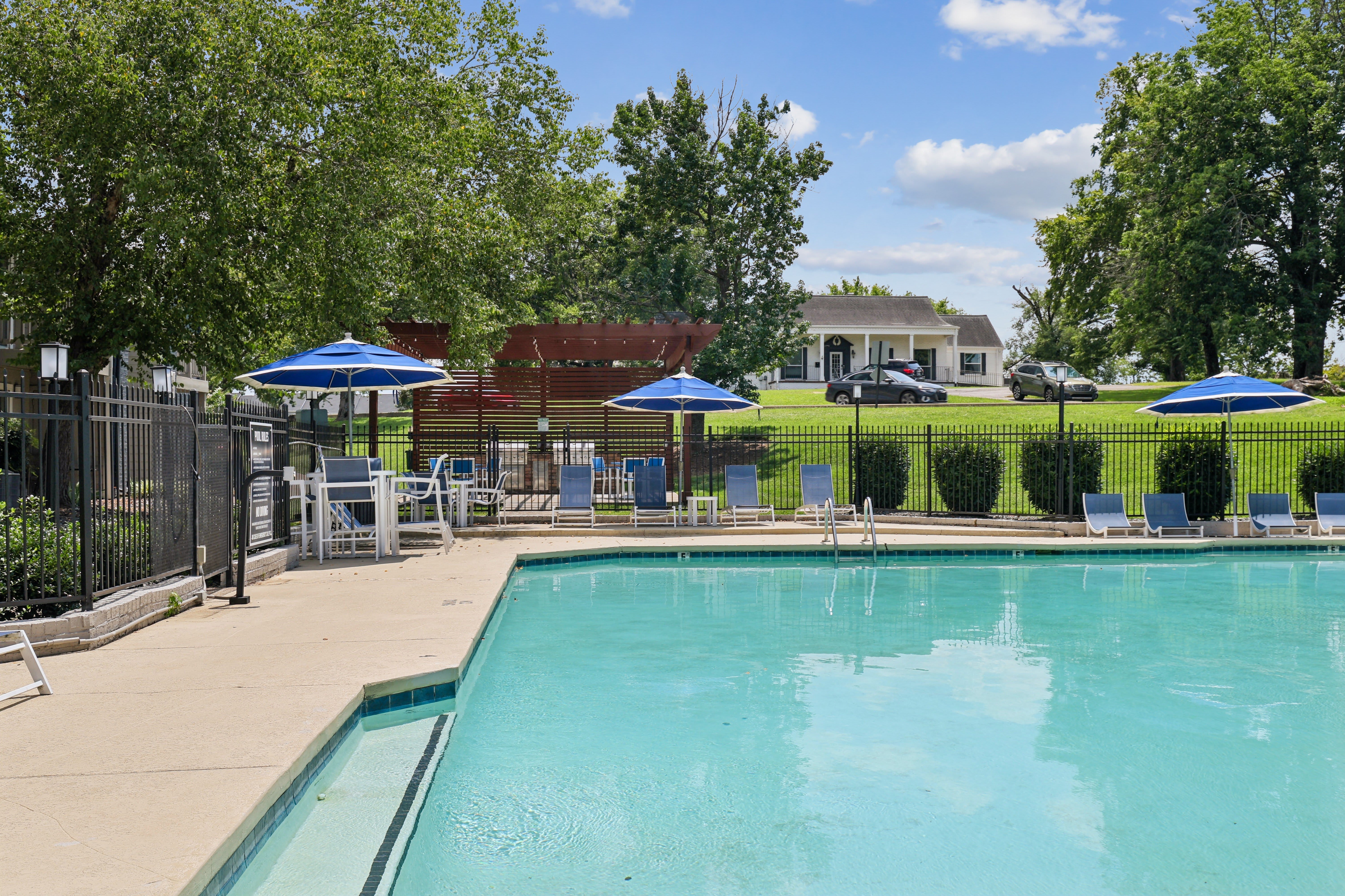 The Hamilton Premier Apartments – photo 2
