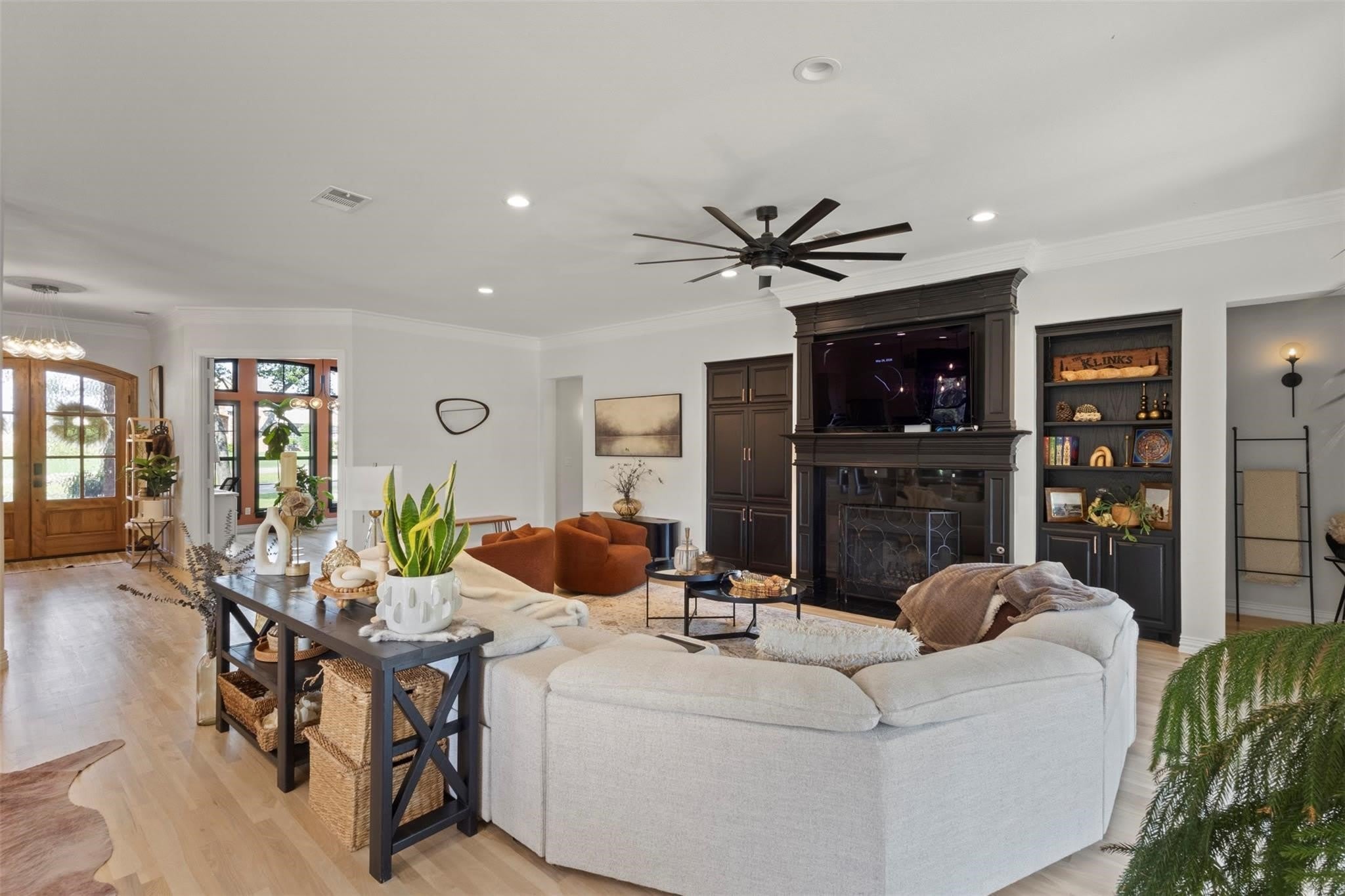 1504 Brook Lane – photo 3