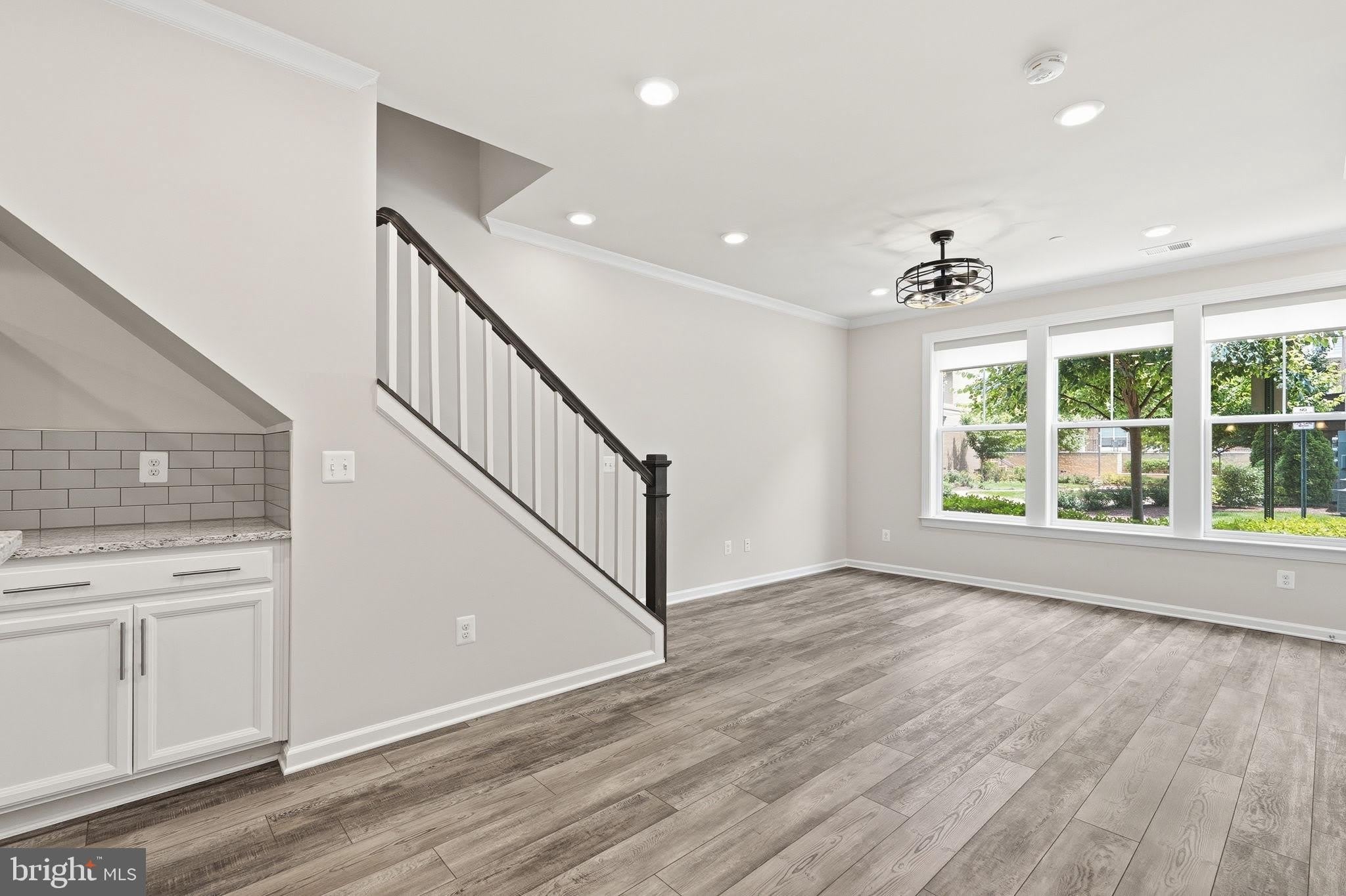 45208 LETTERMORE Square – photo 4