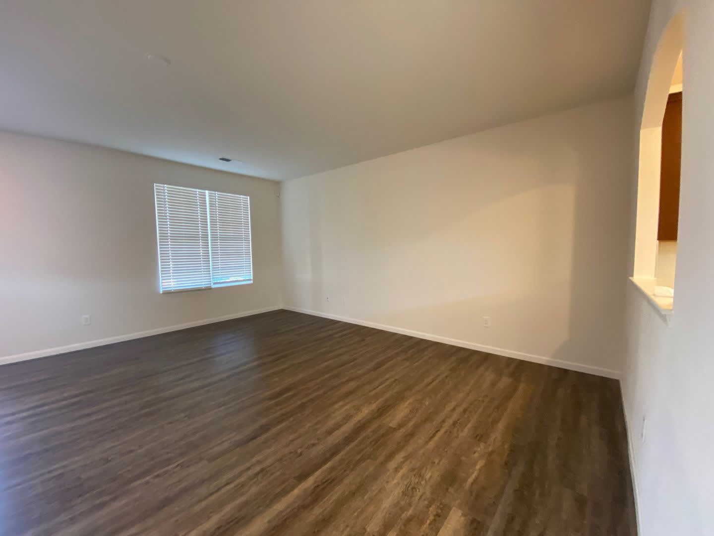 Room for Rent in 3 Bedroom Townhome at 1103 Johns Walk Way – photo 2