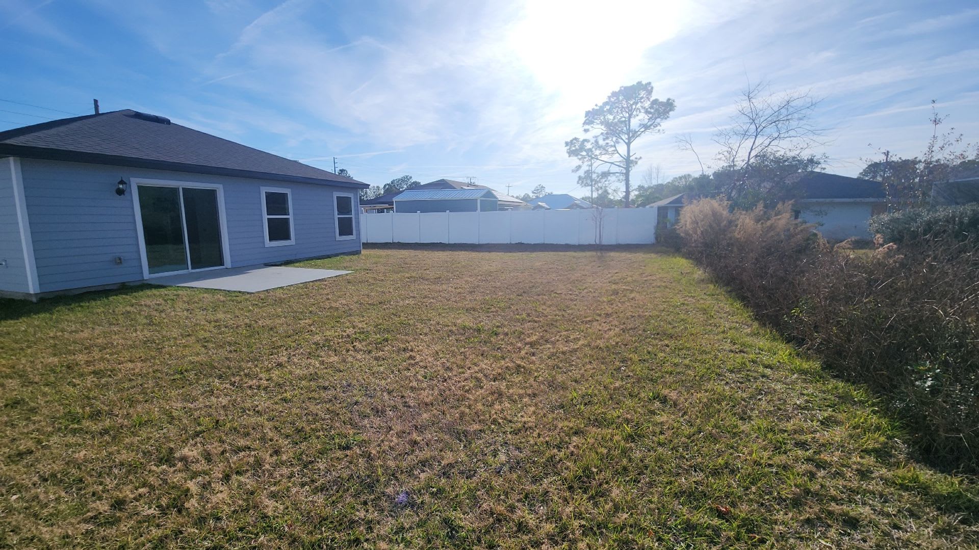 Newer Construction 3 Bed 2 Bath Home With 2 Car Garage Nestled Right In Palm Coast Minutes From Shopping And Dining – photo 2
