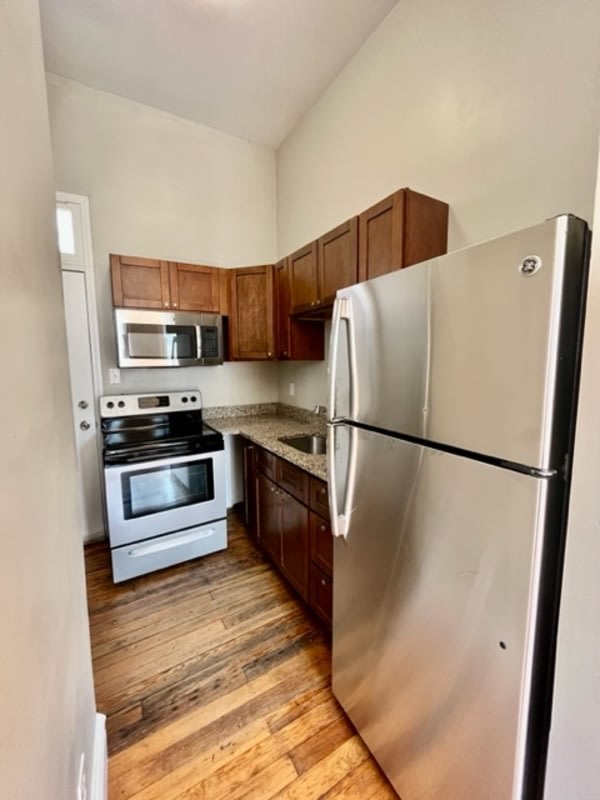 2807 Miami Street – photo 5