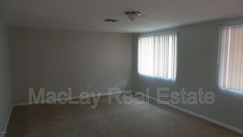 3525 E Hearn Rd – photo 4