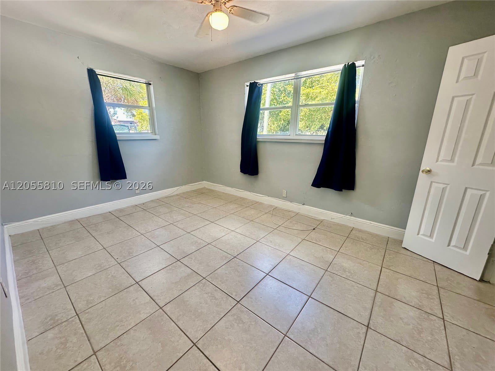 2110 Washington Ave – photo 4