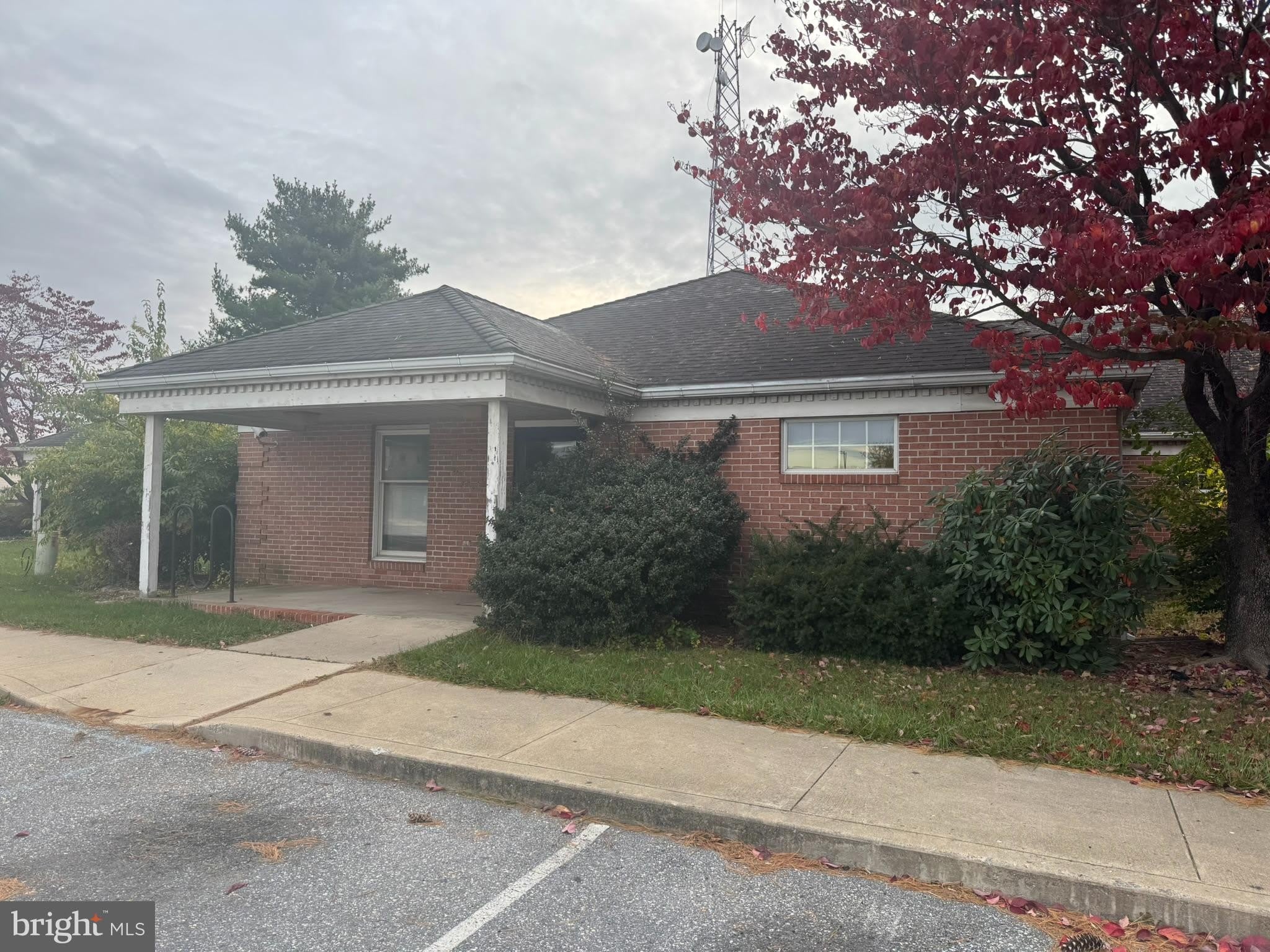440 WALKER Road – photo 5