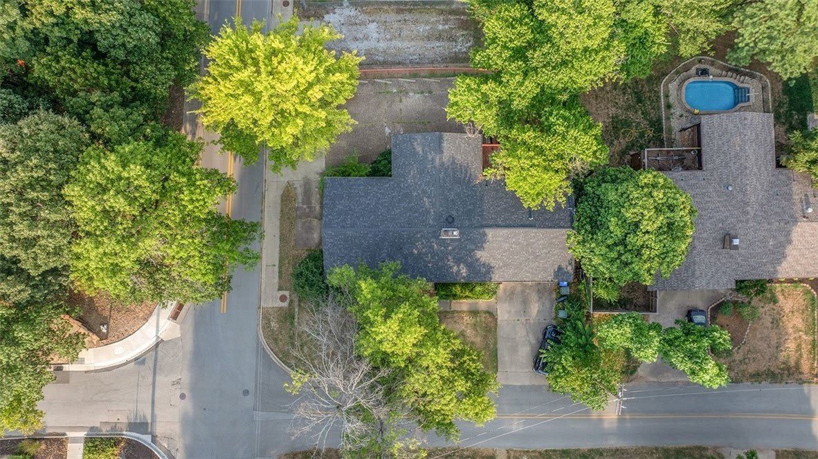 476 N Oliver Avenue – photo 3