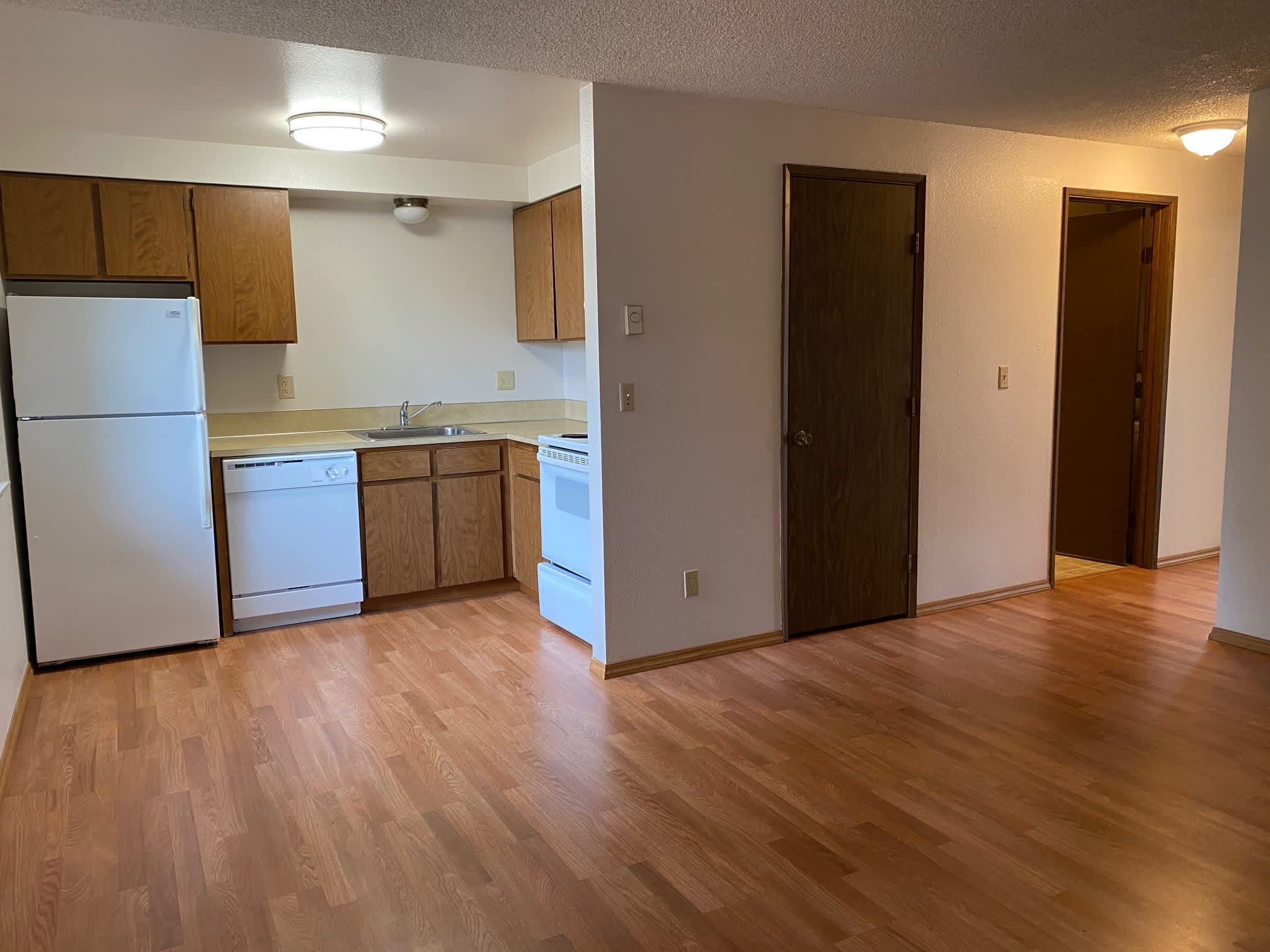 1168-F Harris Street SE – photo 1