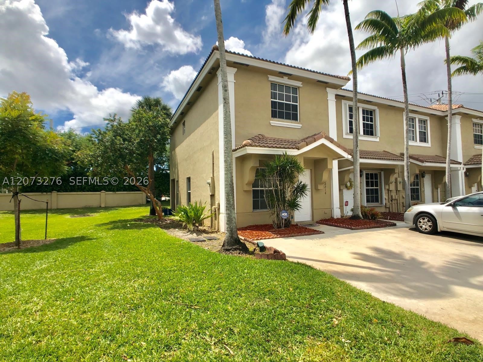 12218 SW 8th Ct – photo 2