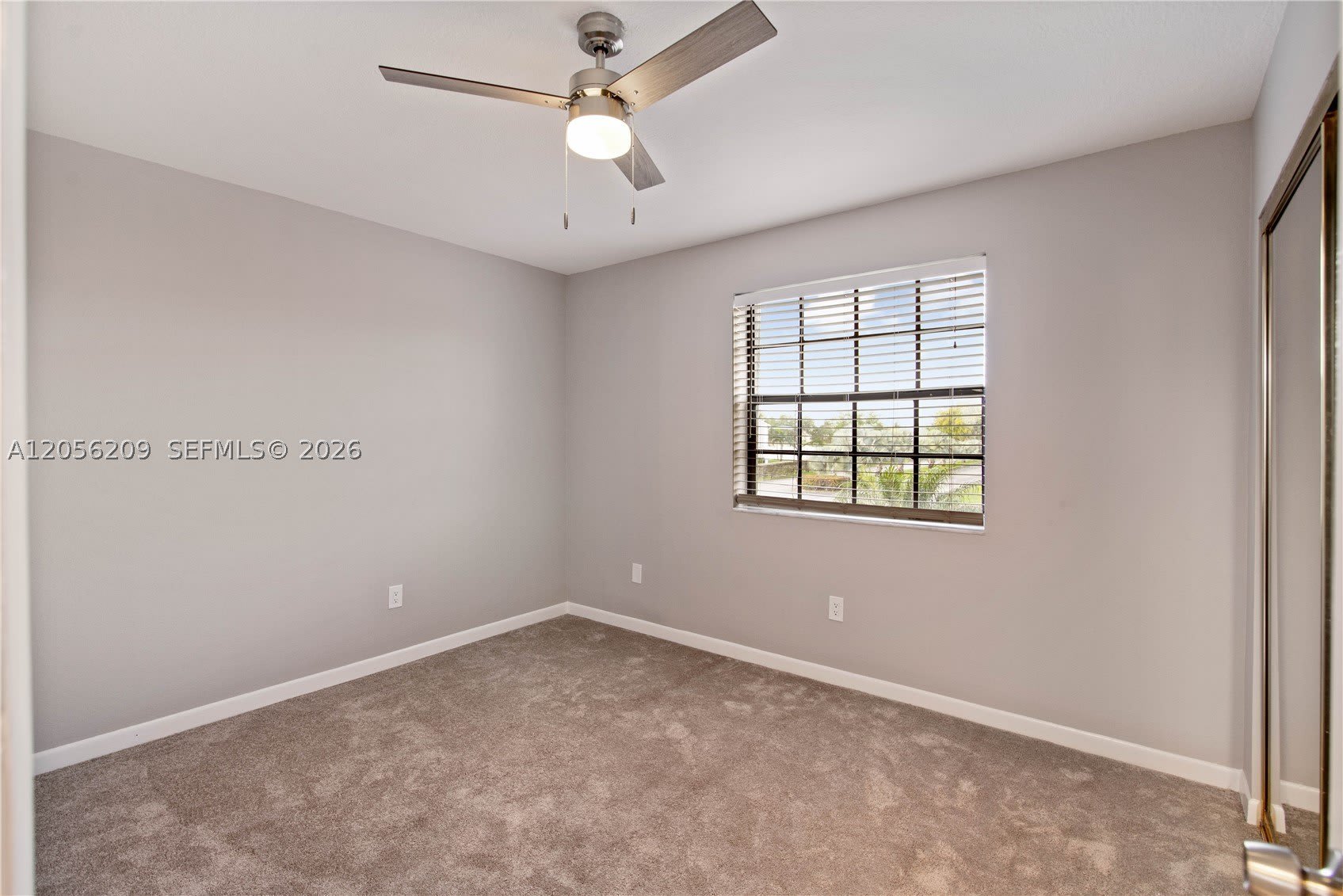 1197 Washington Cir – photo 4