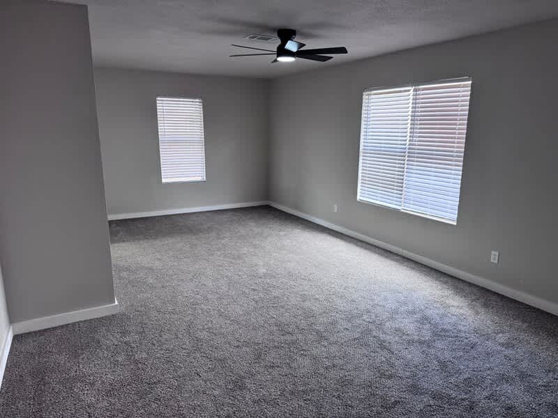 907 East 15Th Street – photo 4