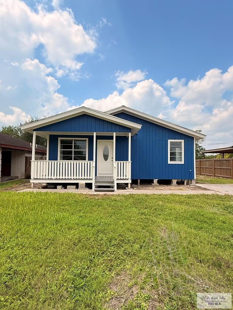 405 W 7TH ST. – photo 1