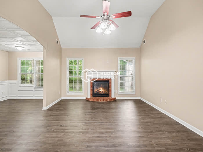 426 Madison Avenue – photo 4