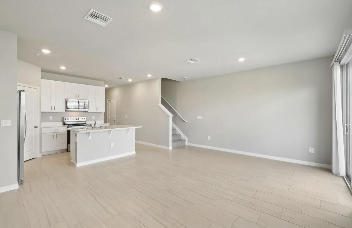 526 Salisbury Circle – photo 5