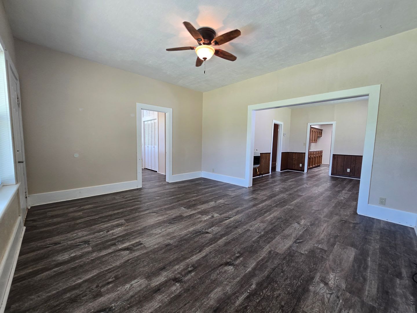 3 Bedroom 2 Bath home in Asher! – photo 2